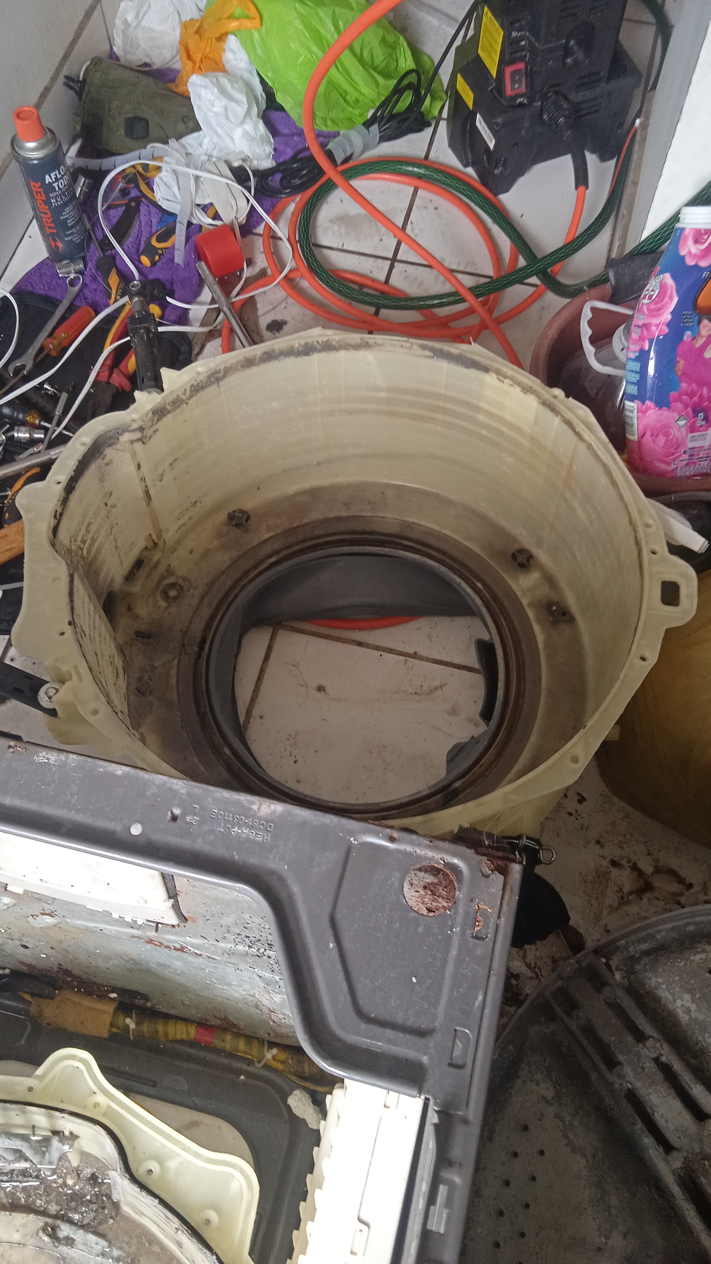 Aplicación de hidrolavadora en electrodomésticos